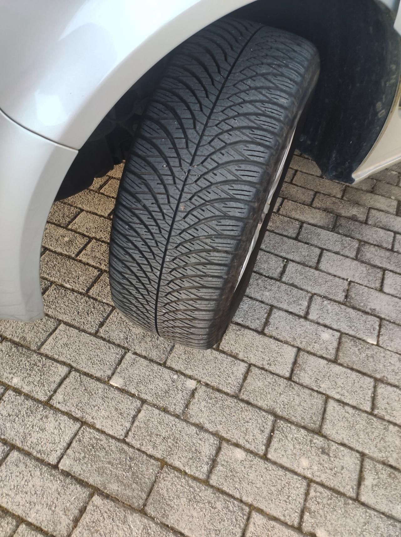 Volkswagen Multivan 2.0 TDI 2015 SOLO 138.000 KM