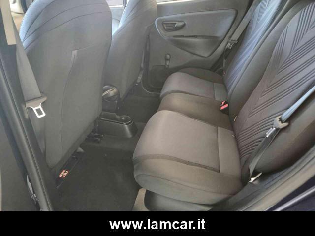 LANCIA Ypsilon 1.0 FireFly 5 porte S&S Hybrid Ecochic Silver