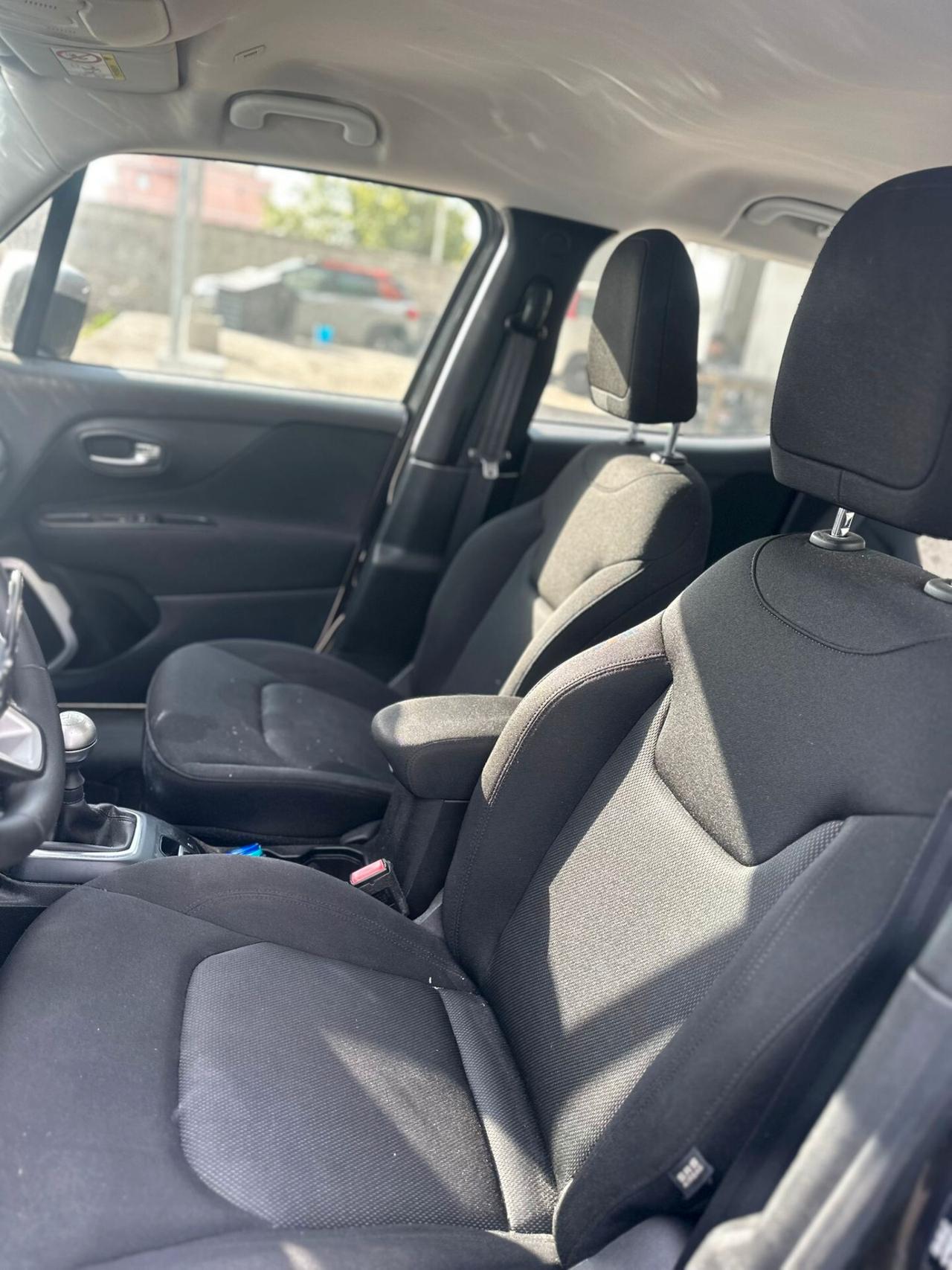 Jeep Renegade 1.6 E-TorQ EVO Sport sinistrata incidentata