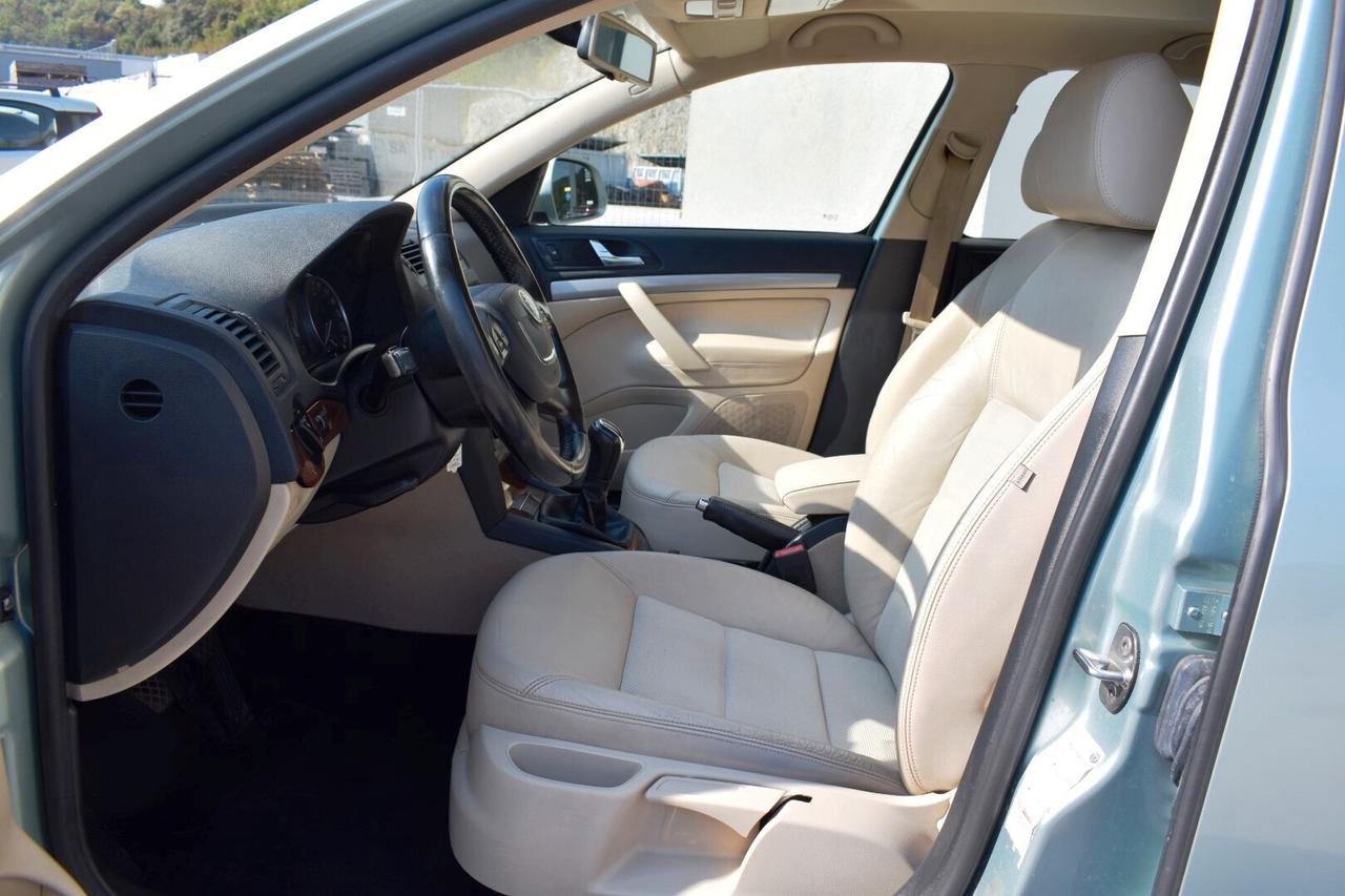 Skoda Octavia 1.6 TDI CR F.AP. Elegance UNICO PROPRIETARIO, GANCIO TRAINO!