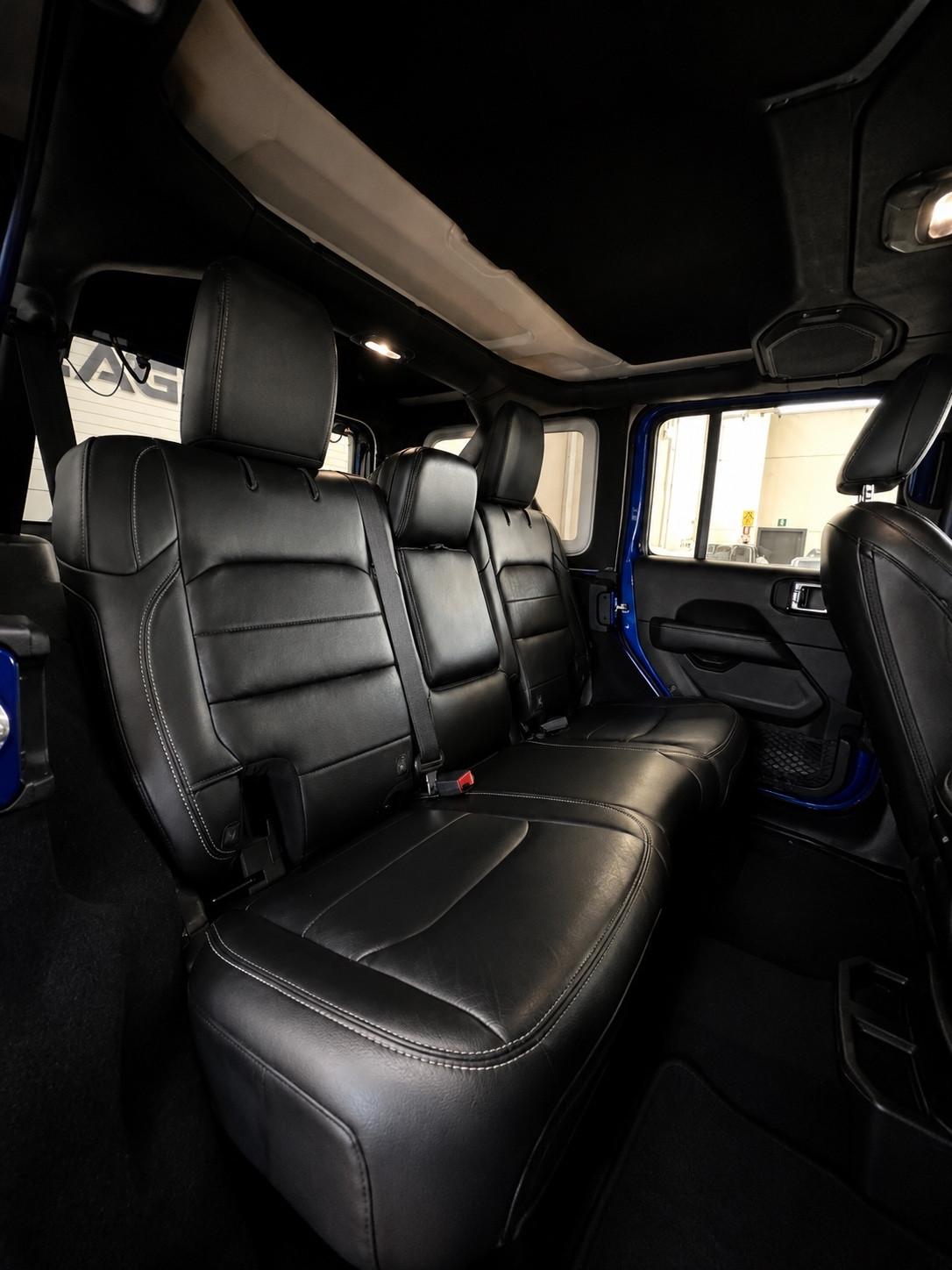 Jeep Wrangler Unlimited 2.2 Mjt II Sahara