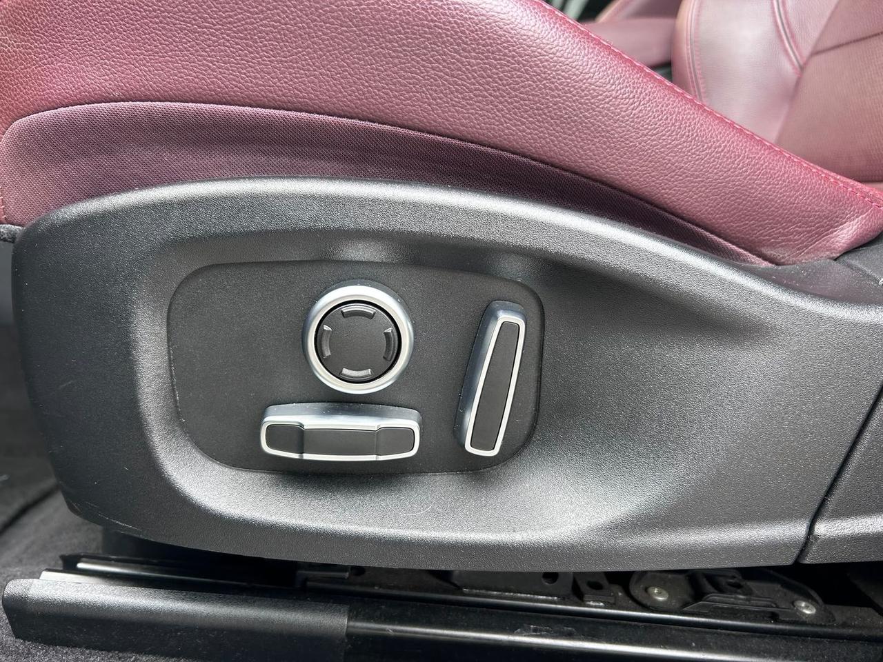 Jaguar E-Pace R-Dynamic D FULL OPTIONAL #50486