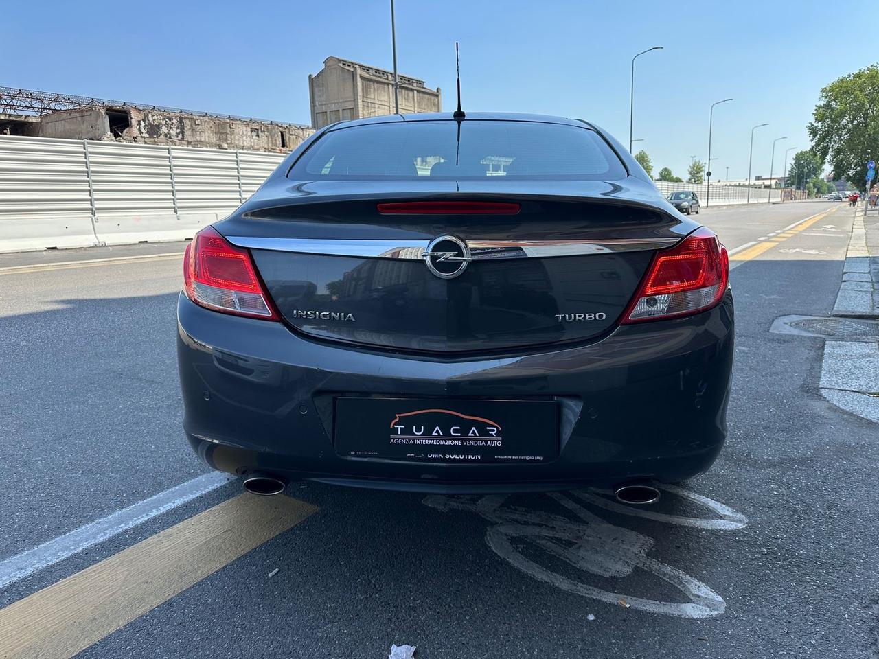 Opel Insignia Cosmo 1.6 Turbo Eco Tec 180cv #10993