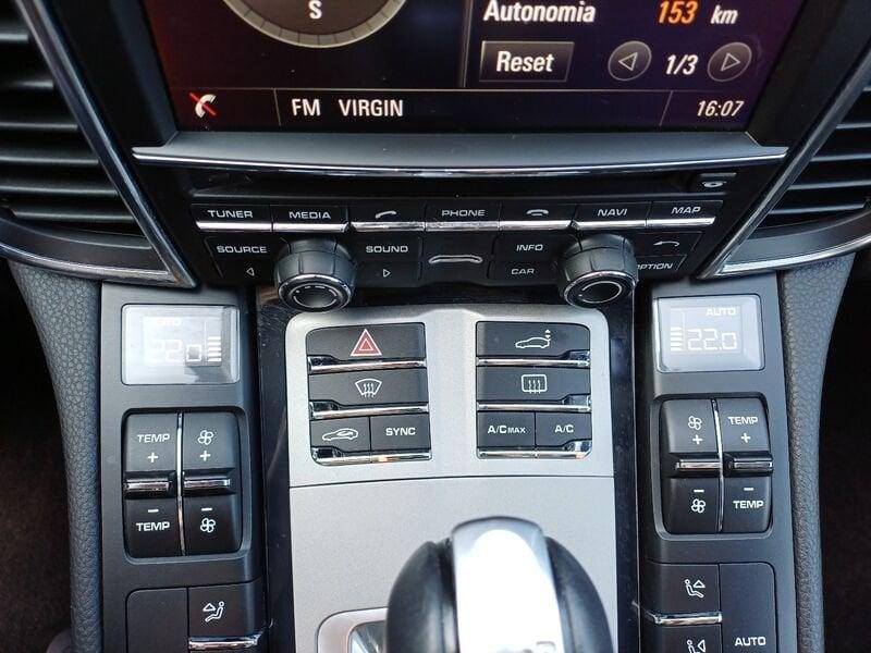 Porsche Panamera Panamera 3.0 300cv