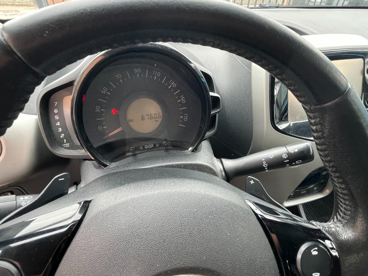 Toyota Aygo 1000 BENZINA CAMBIO AUTOMATICO KM CERTIFICATI 2018