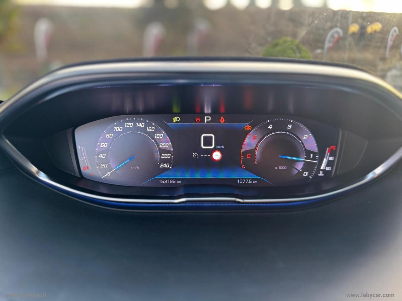 PEUGEOT 3008 BlueHDi 130 S&S EAT8 Allure