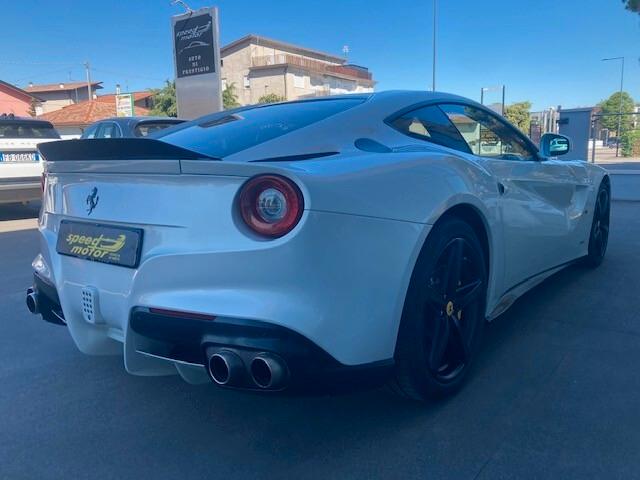 Ferrari F12 F12berlinetta