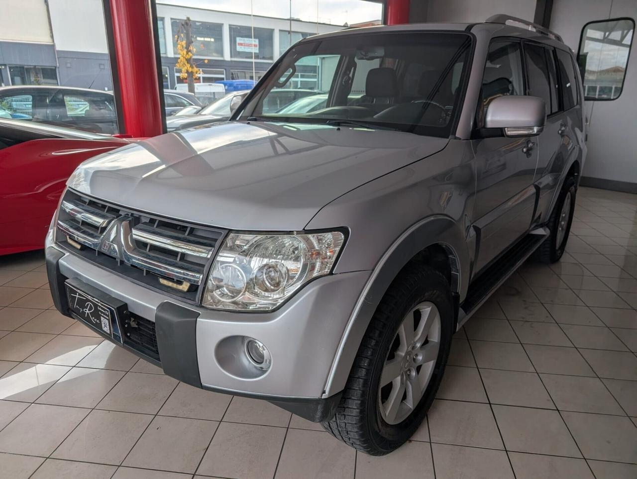 Mitsubishi Pajero 3.2 7 POSTI VERRICELLO