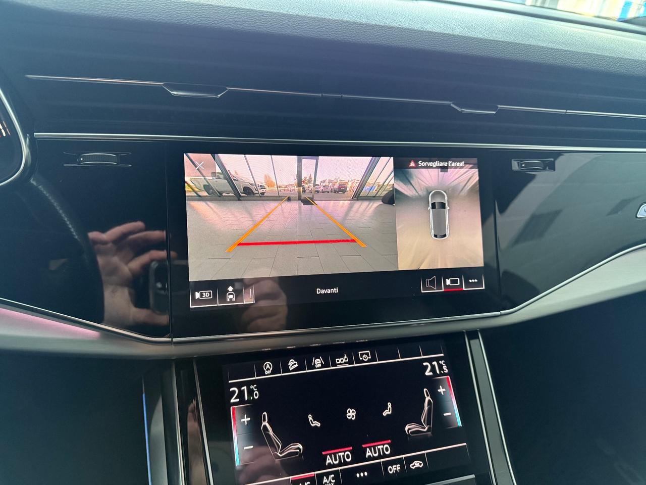 Audi Q8 50 TDI 286 CV quattro Sport