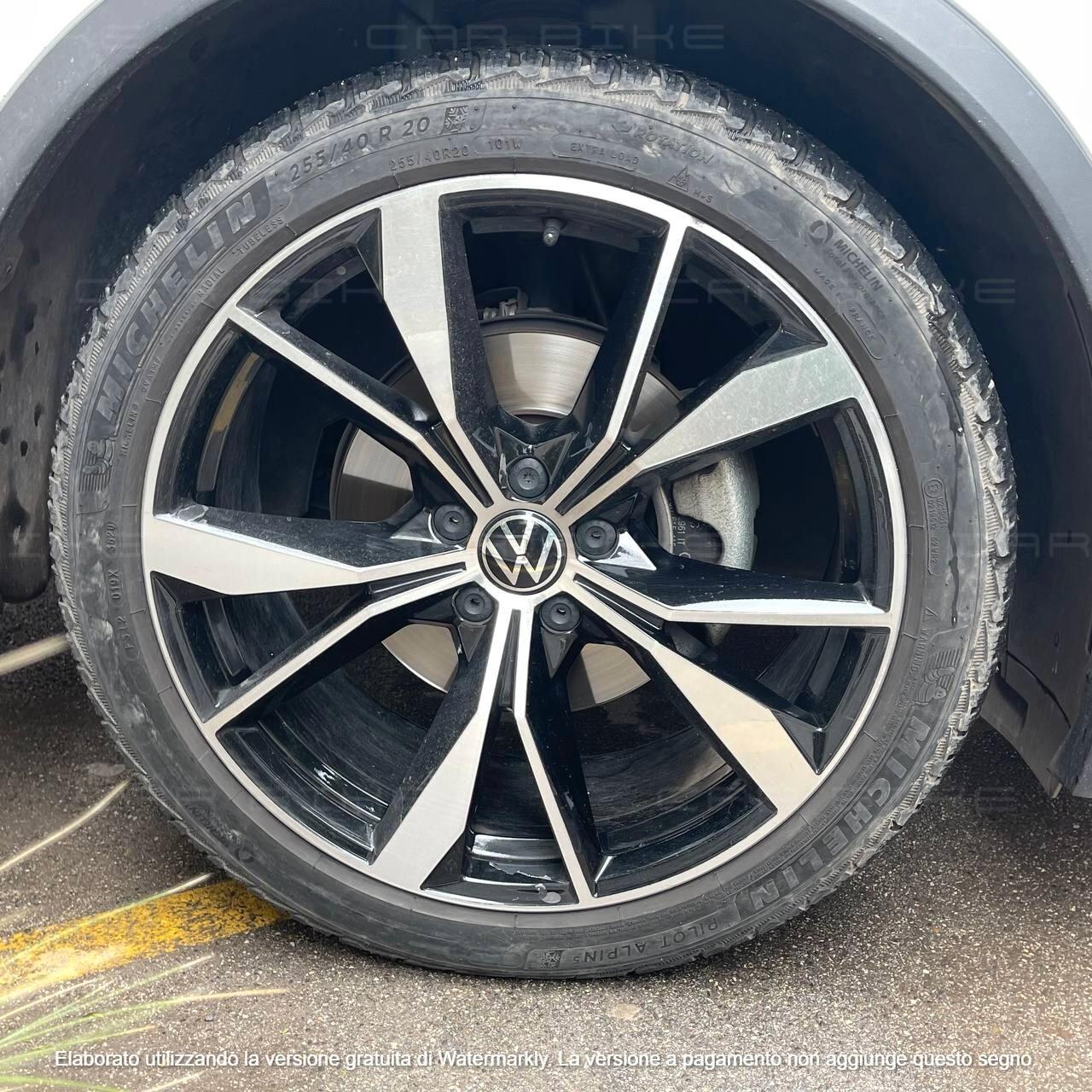 Volkswagen Tiguan 2.0 TDI 150 CV DSG 4MOTION R-Line