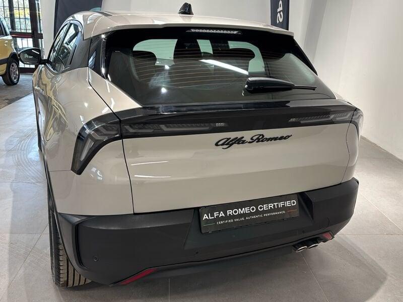 Alfa Romeo Junior Junior 1.2 Hybrid eDCT6