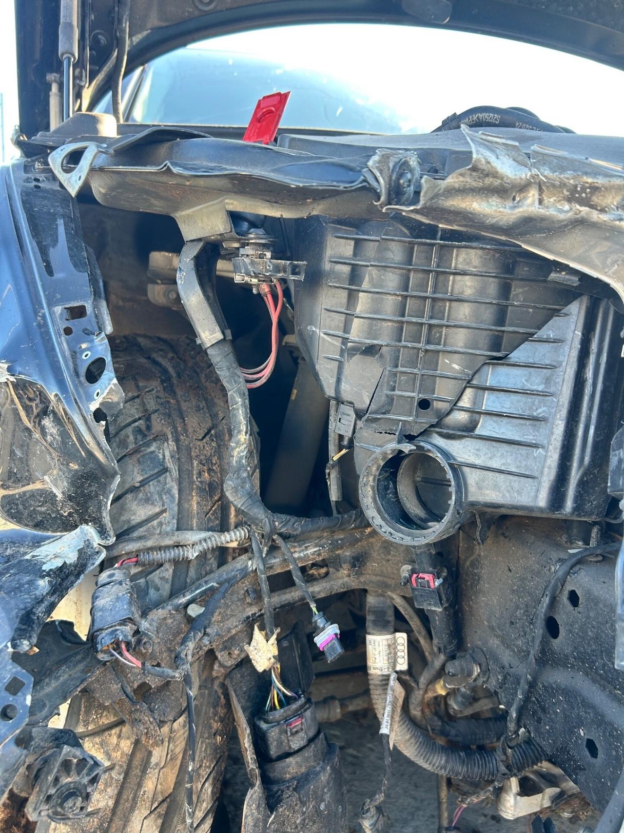 Audi A4 Avant 2.0 TDI 150 CV clean diesel quattro