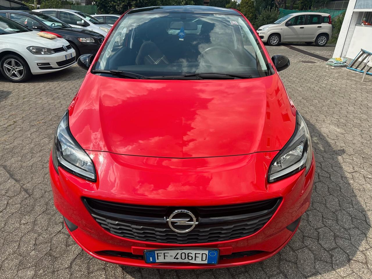 Opel Corsa 1.2 Coupé b-Color