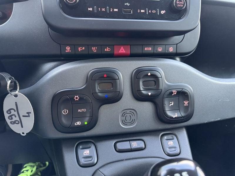 FIAT Panda 1.0 Hybrid 70cv City Life 5 posti - Prezzo REALE