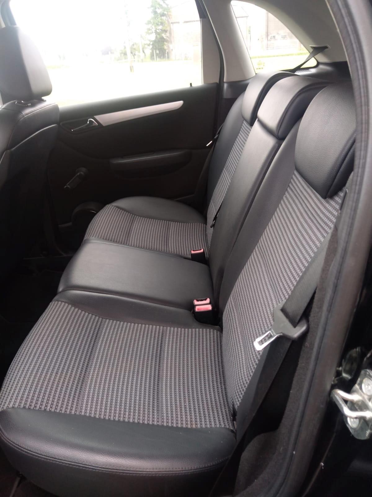 FINANZIABILE mercedes CLASSE B 180 cdi PERMUTE