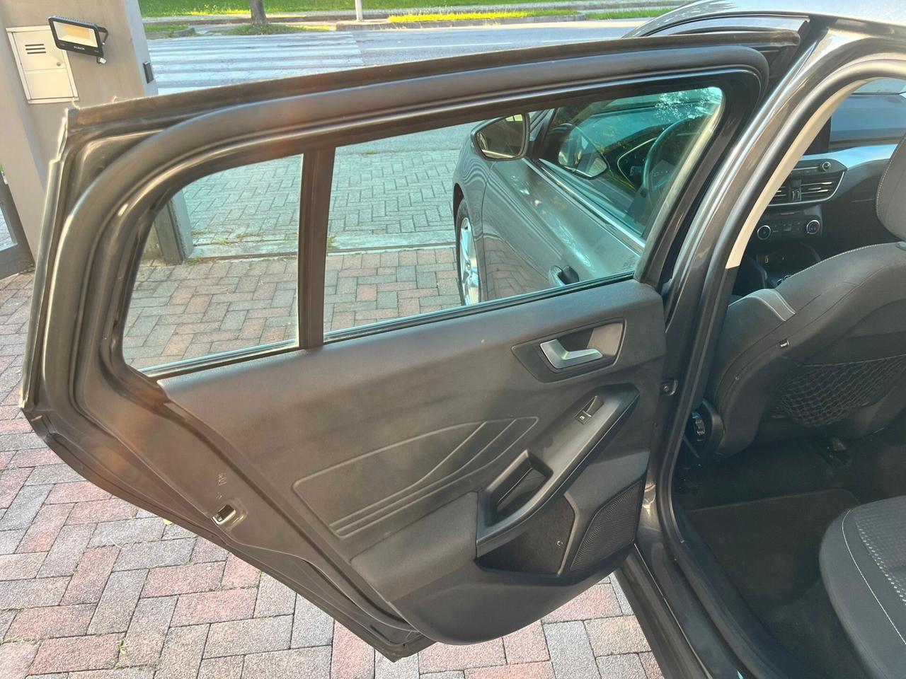 Ford Focus 1.5 EcoBlue 120 CV automatico SW ST-Line Co-Pilot