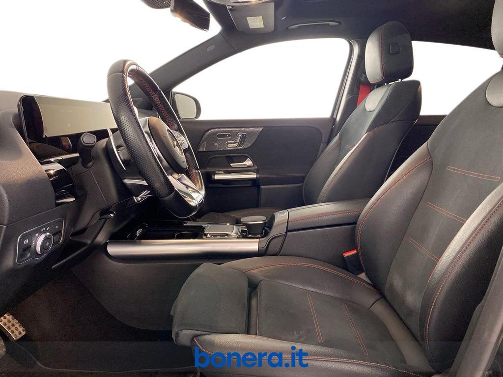 Mercedes GLA 35 AMG 4Matic Speedshift DCT AMG 8G