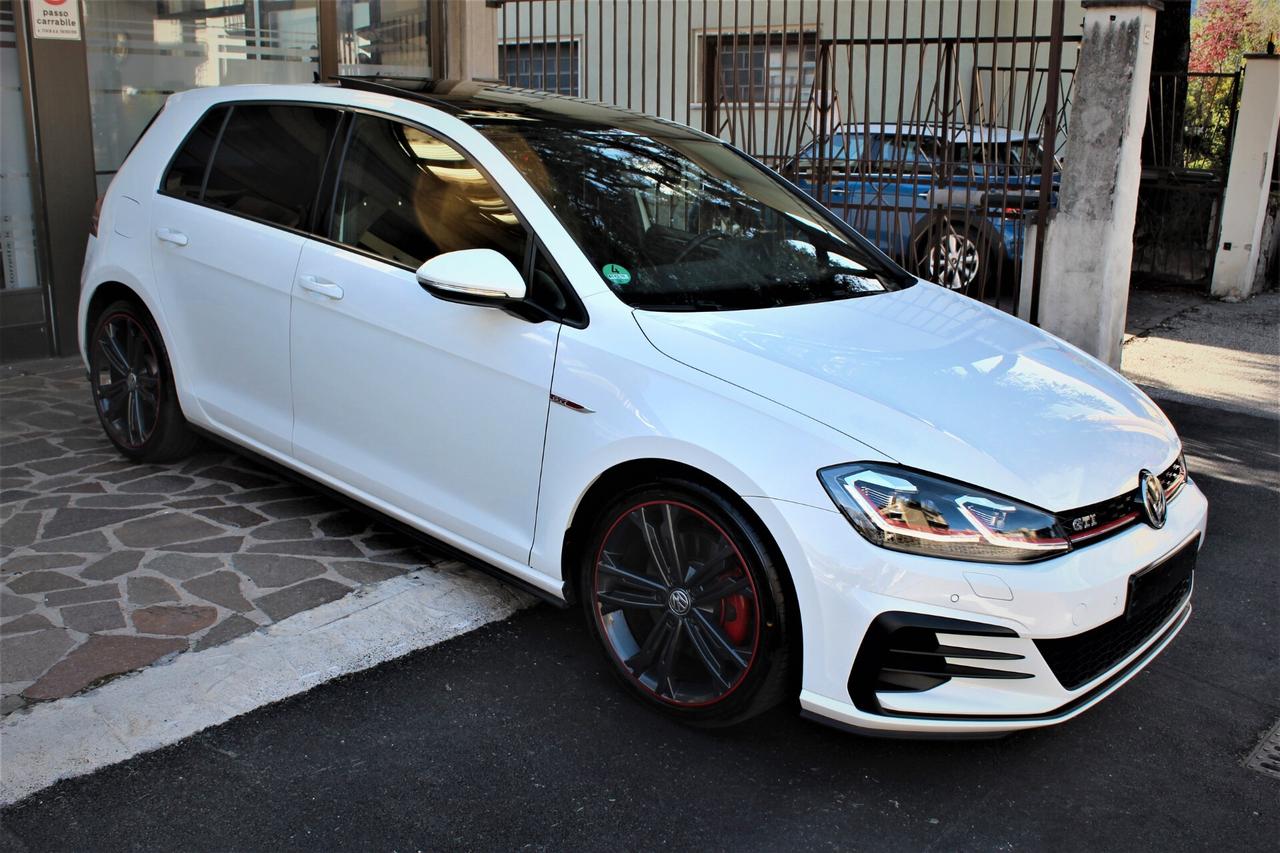 Volkswagen Golf GTI 2.0 230 CV TSI 5p. tetto apribile
