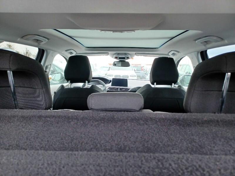 Peugeot 3008 BlueHDi 130 EAT8 TETTO APRIBILE