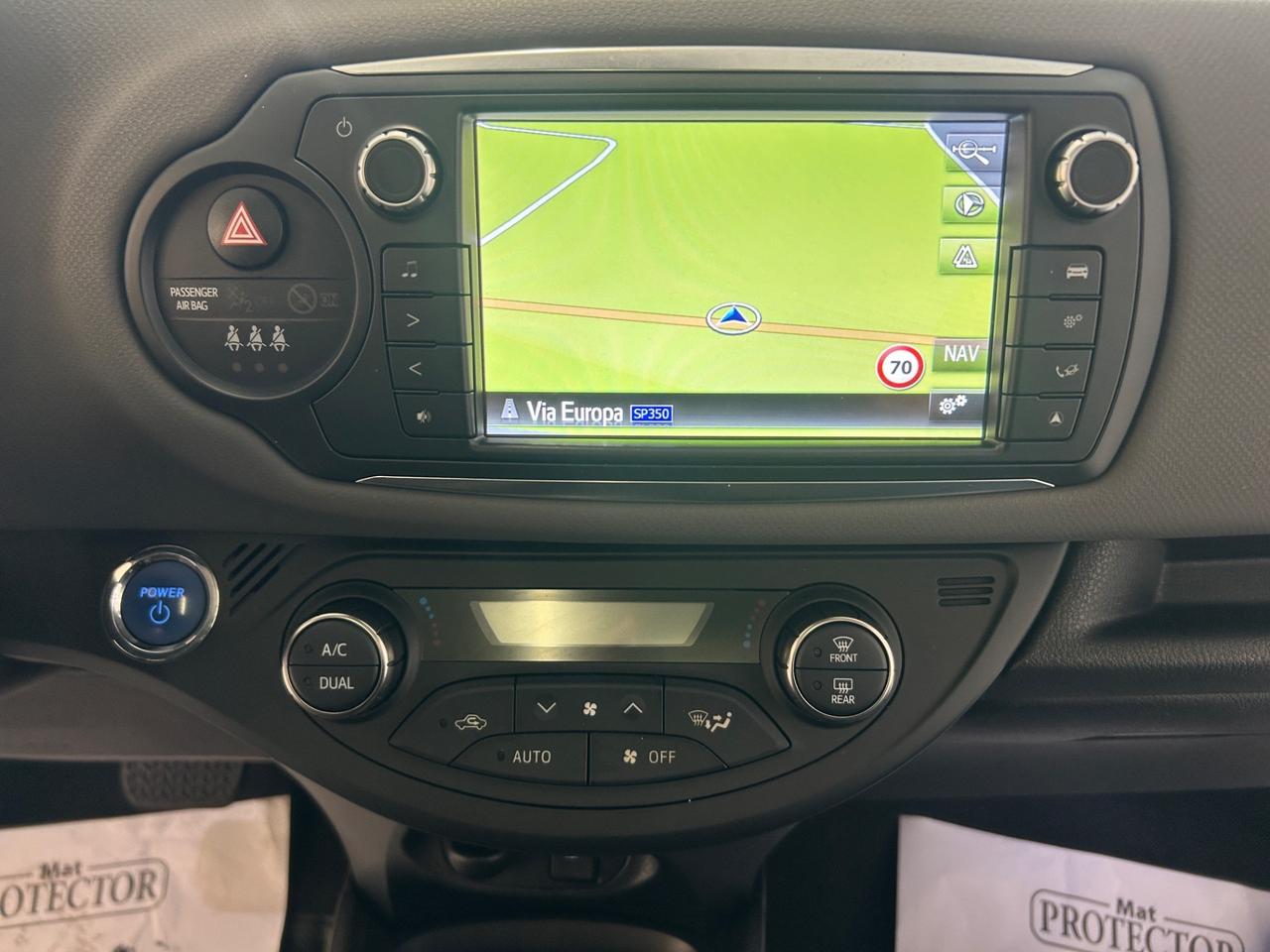 Toyota Yaris 1.5 Hybrid 55kw AUTOMATICA