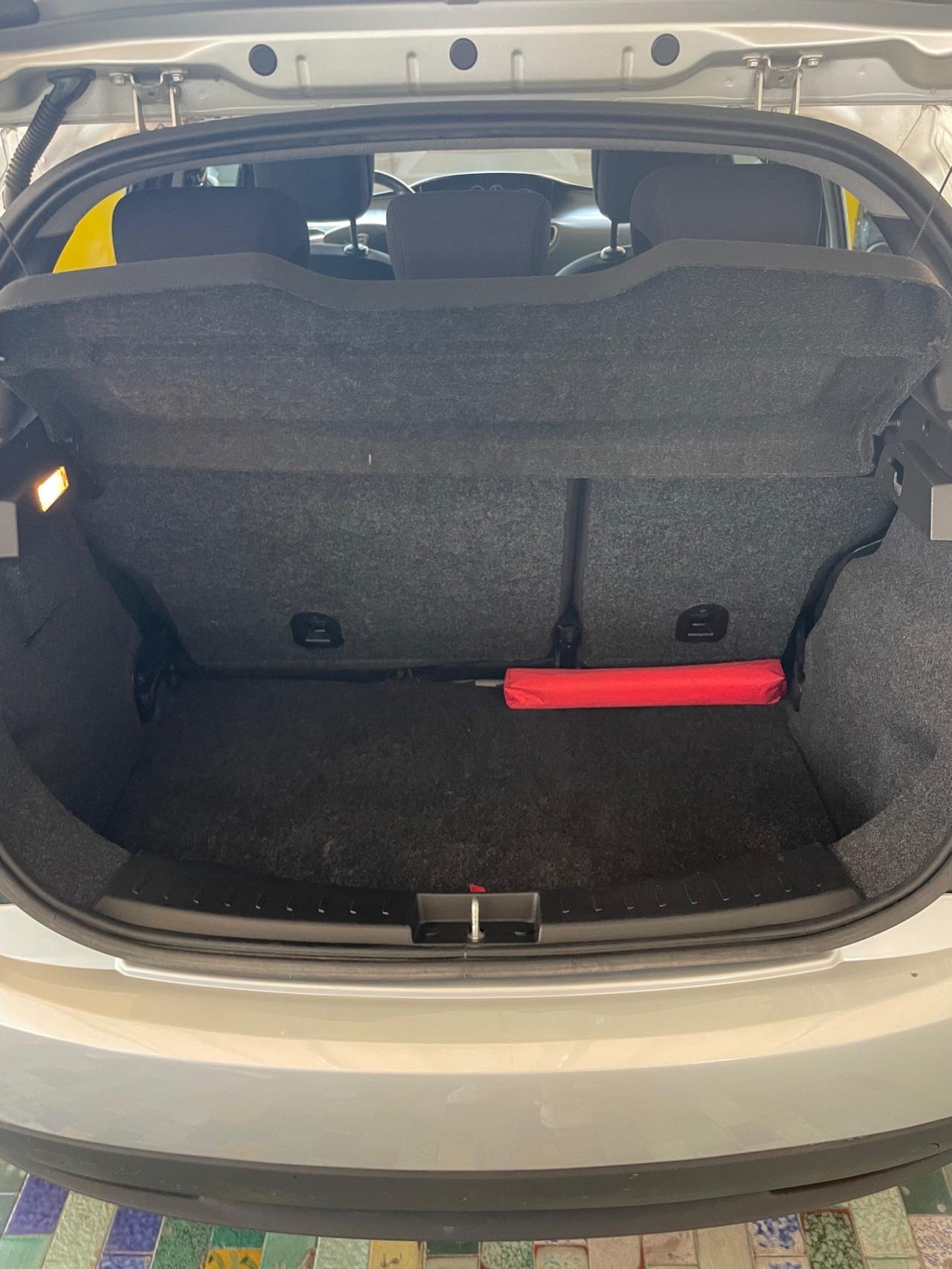 Lancia Ypsilon 1.3 MJT 16V 95 CV
