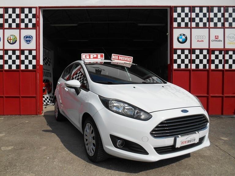 Ford Fiesta 1.4 5 porte CON IMPIANTO G.P.L