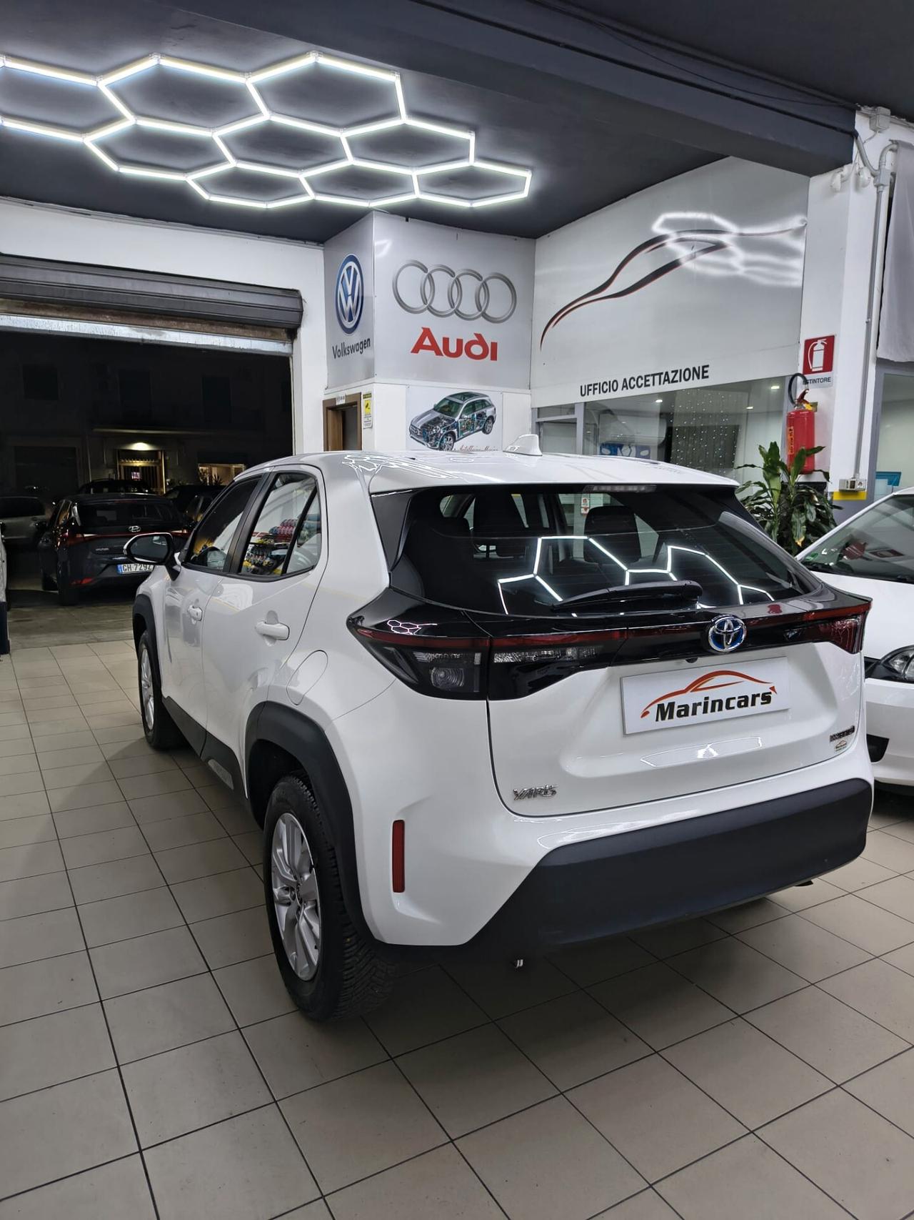 Toyota Yaris 1.5 Hybrid 5 porte Active