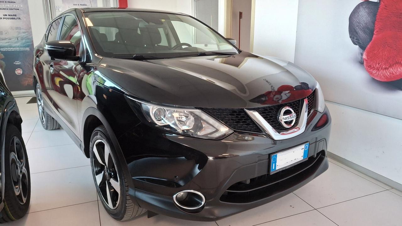 Nissan Qashqai 1.5 dCi N-Connecta