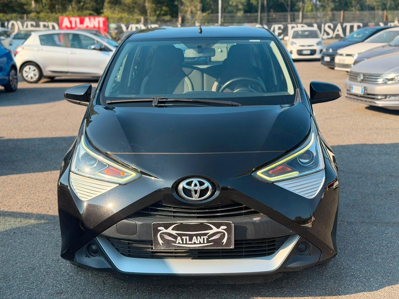 Toyota Aygo Connect 1.0 VVT-i 72 CV 5 porte x-clusiv