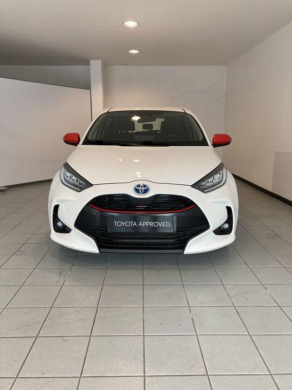 Toyota Yaris Hybrid Trend MY22