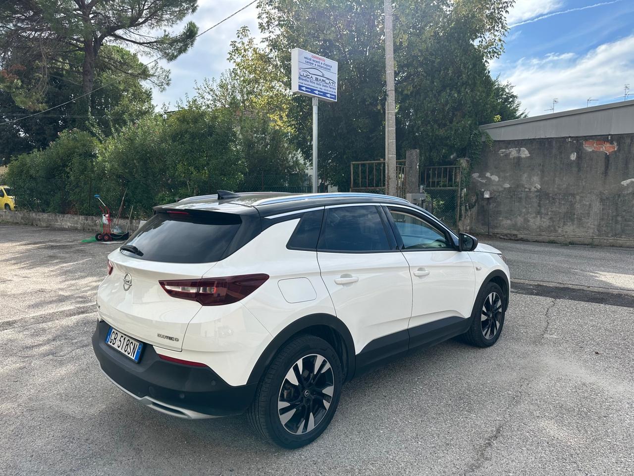 Opel Grandland X 1.5 Possibile Permuta e Finanziamento