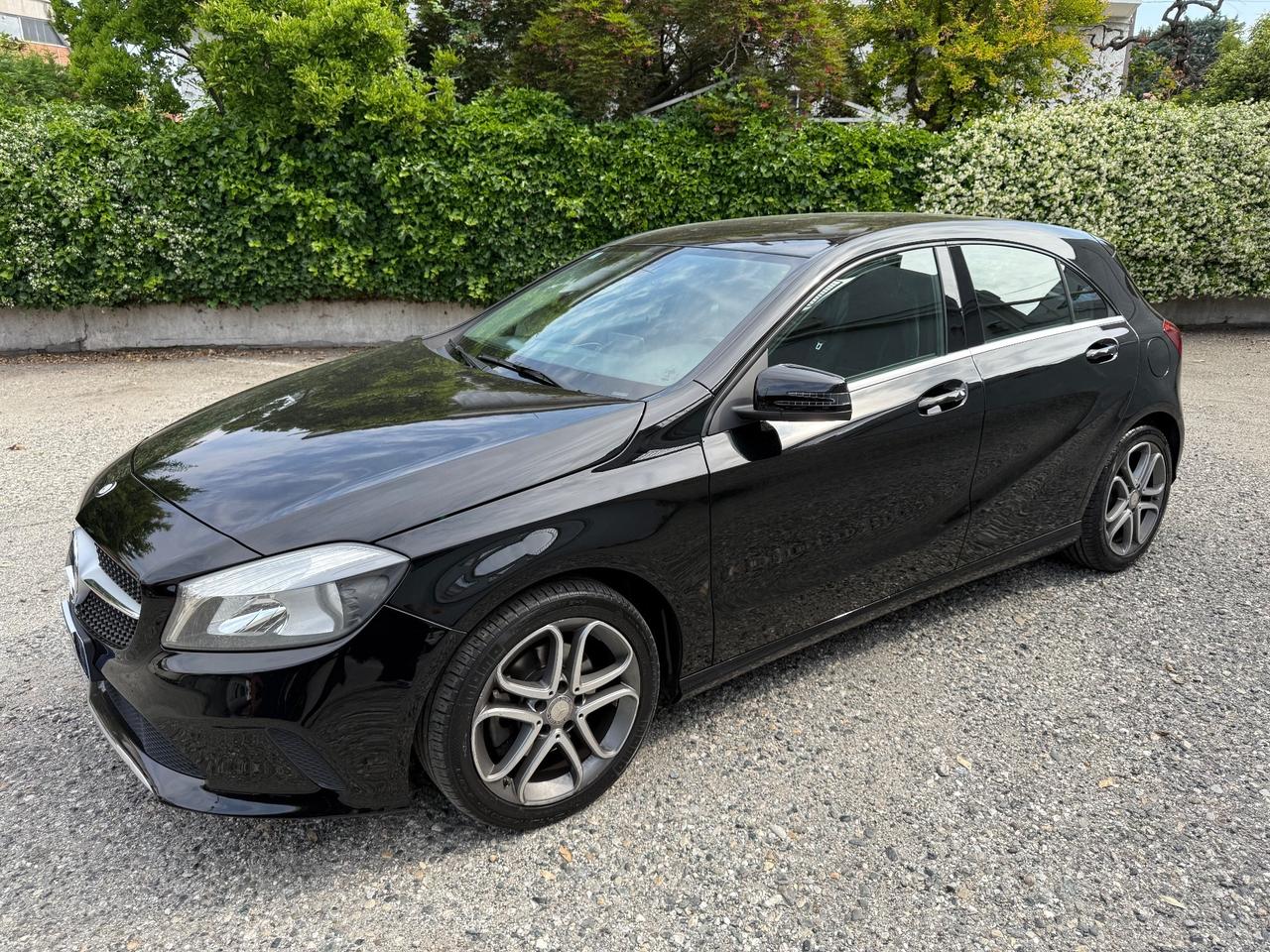Mercedes-benz A 200 d Automatic Premium