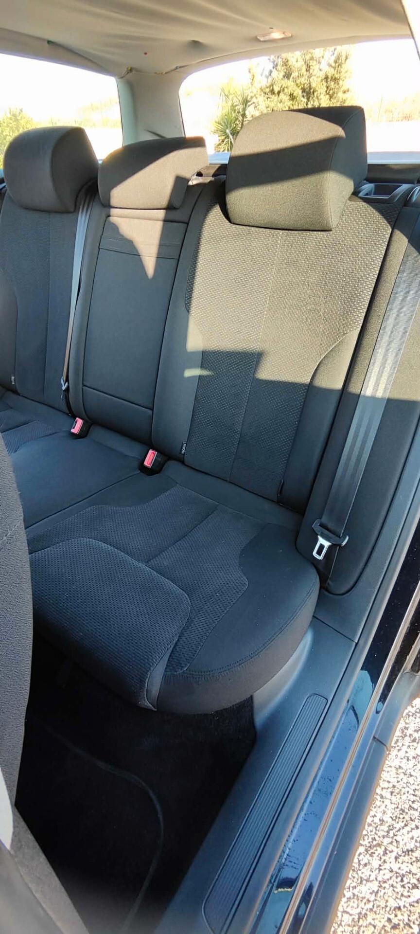 Volkswagen Passat 2.0 TDI DPF Highline