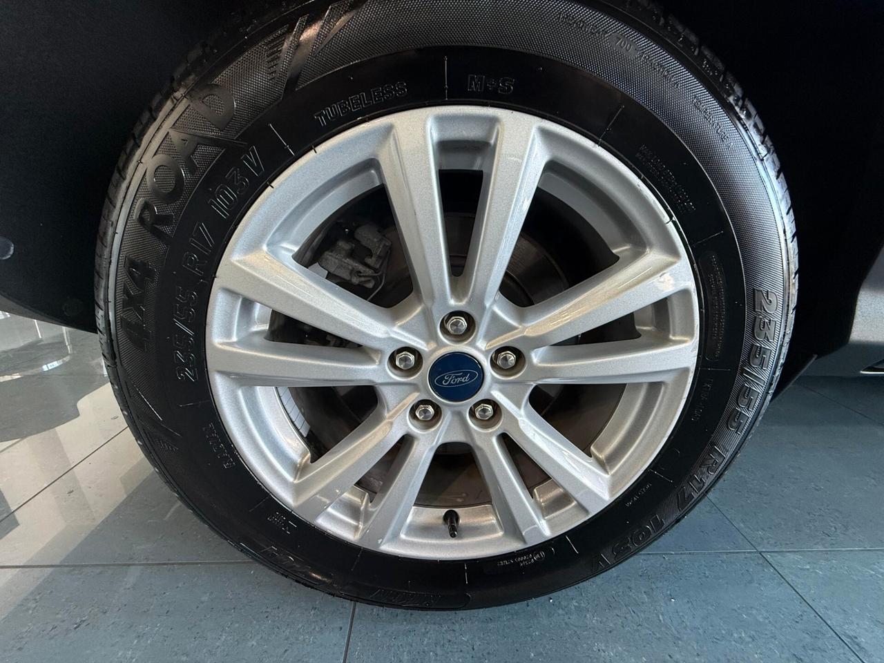 Ford Kuga 1.5 TDCI 120 CV S&S 2WD Business