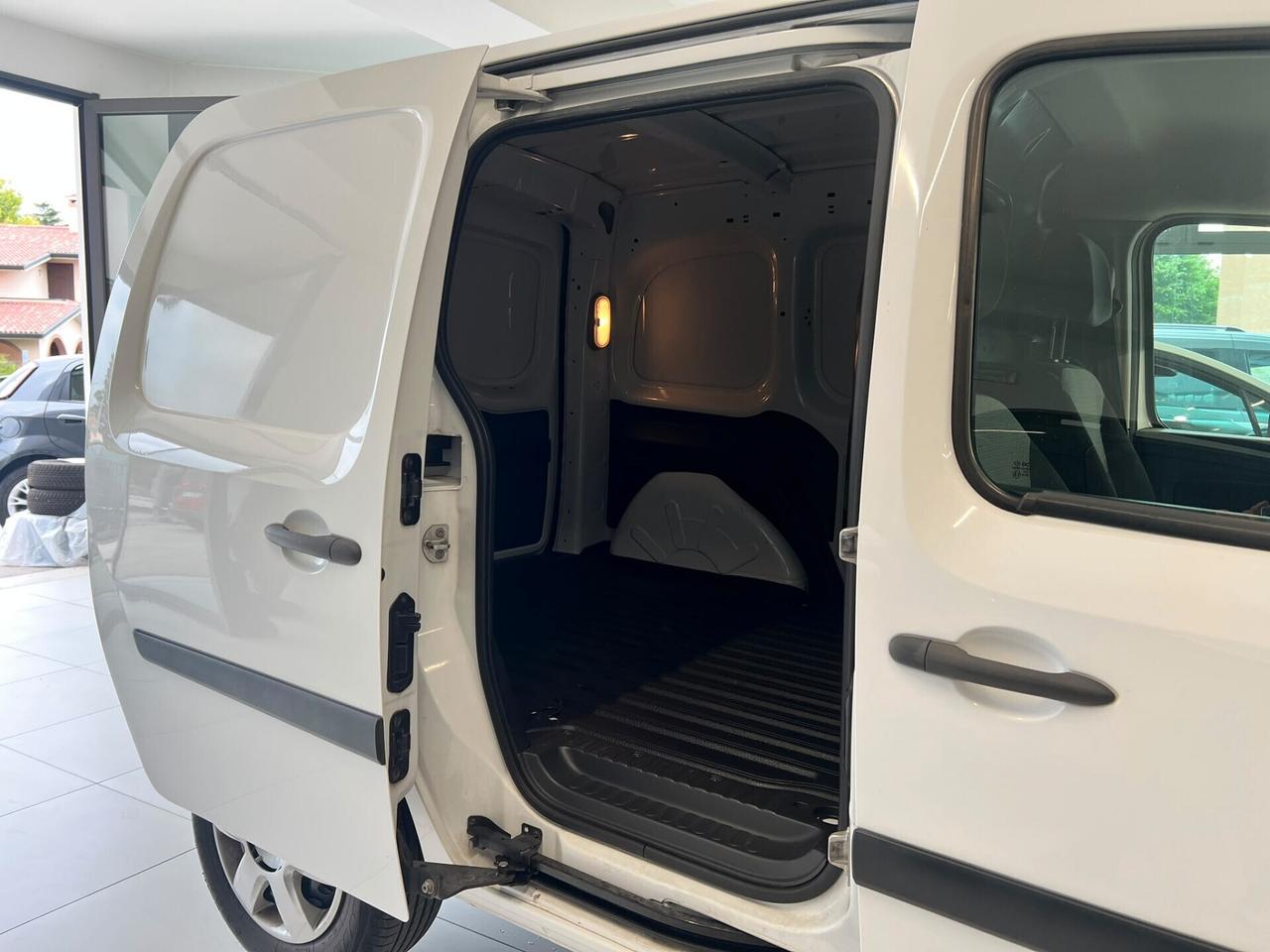 Renault Kangoo 1.5 dCi 75CV F.AP. S&S 3p. Express Compact Energy