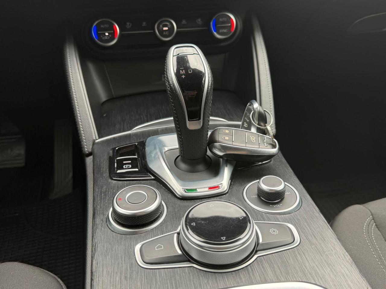 Alfa Romeo Stelvio 2.2 TD 190CV AT8 Q4 Business