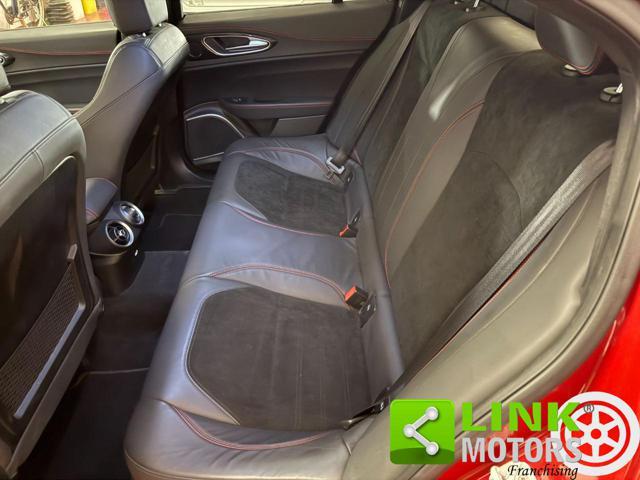 ALFA ROMEO Giulia 2.9 V6 Bi-Turbo AT8 Quadrifoglio