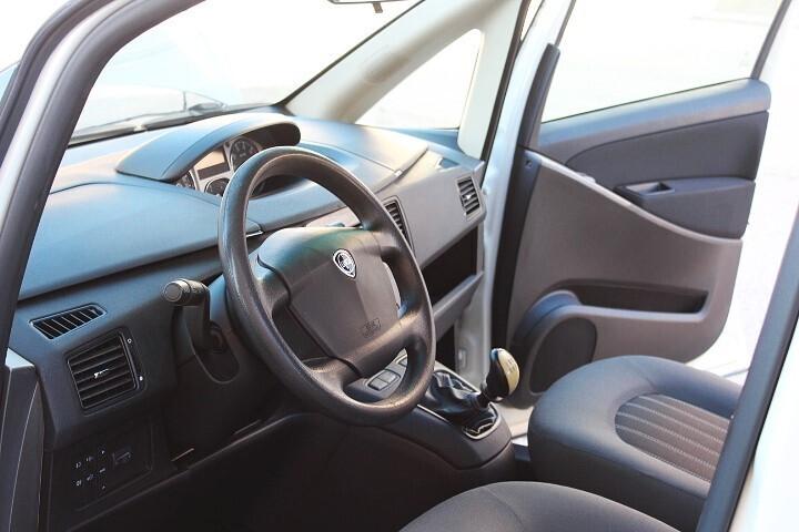 Lancia MUSA 1.4 8V Ecochic (GPL) SILVER ESTERNO PERFETTO INTERNO COME NUOVA