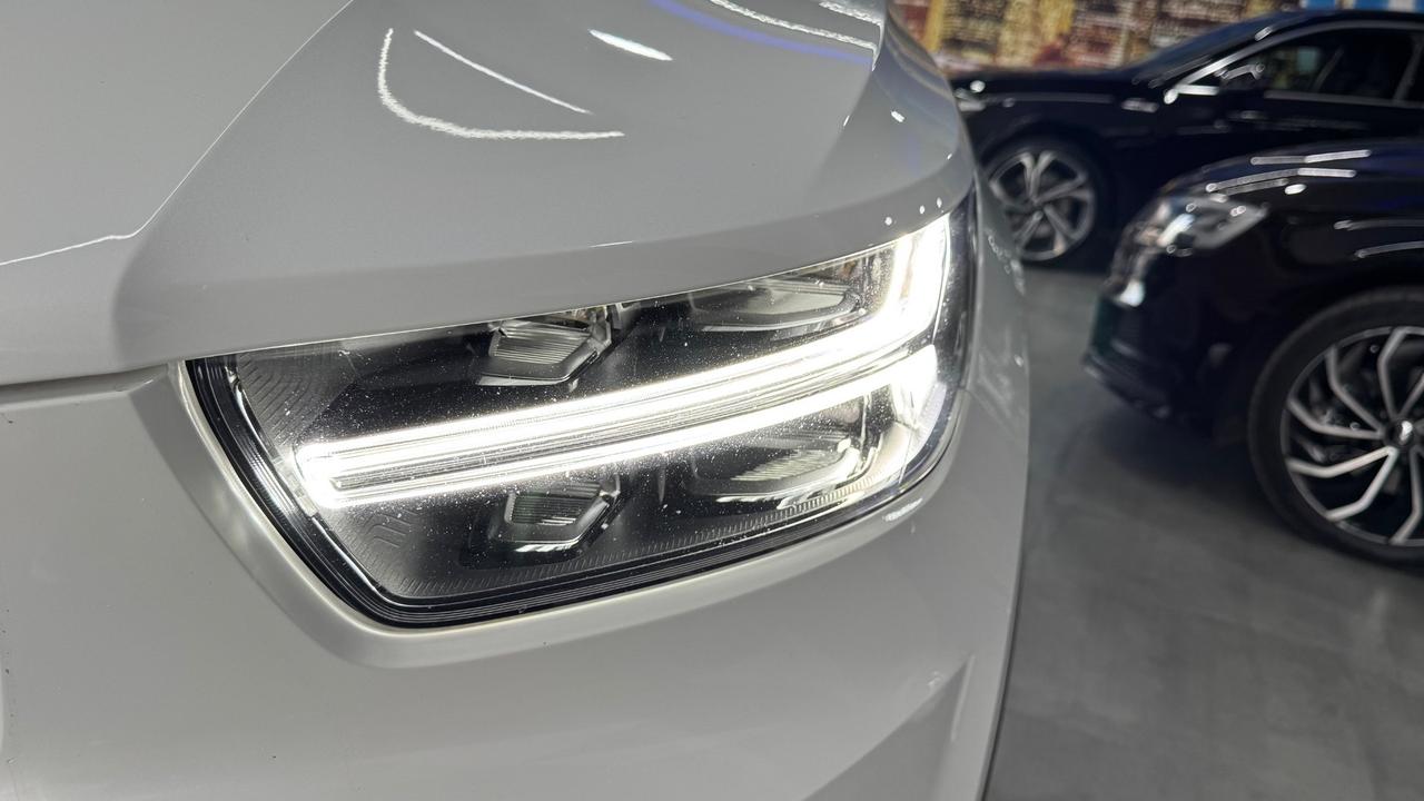 Volvo XC40 2.0 190 CvD4 AWD Geartronic R-design