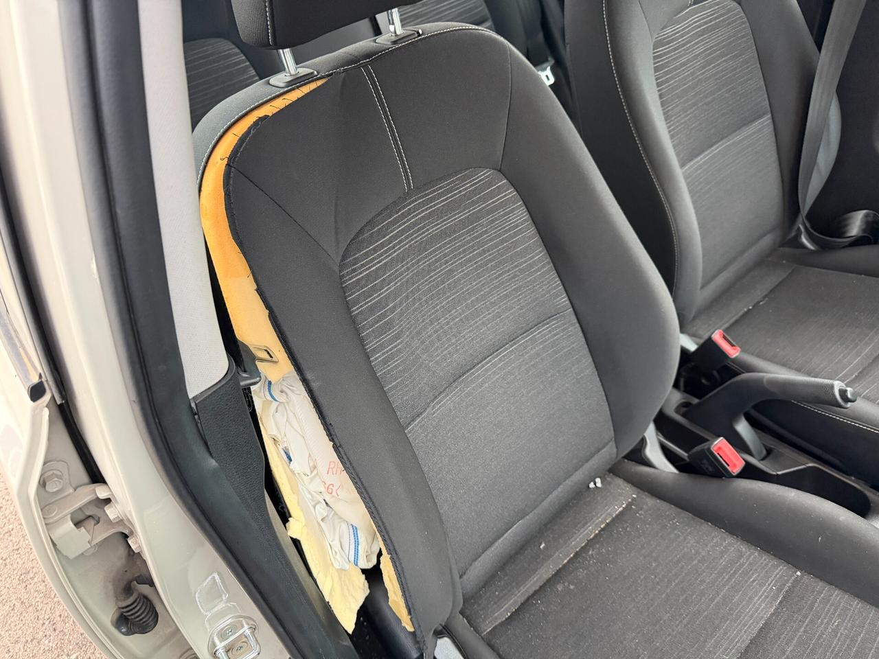 KIA PICANTO 2023 1.0 BENZINA 67 CV *SINISTRATA