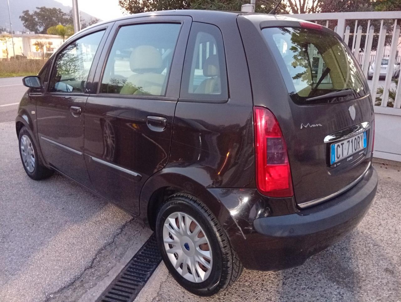 Lancia MUSA 1.4 16V Platino