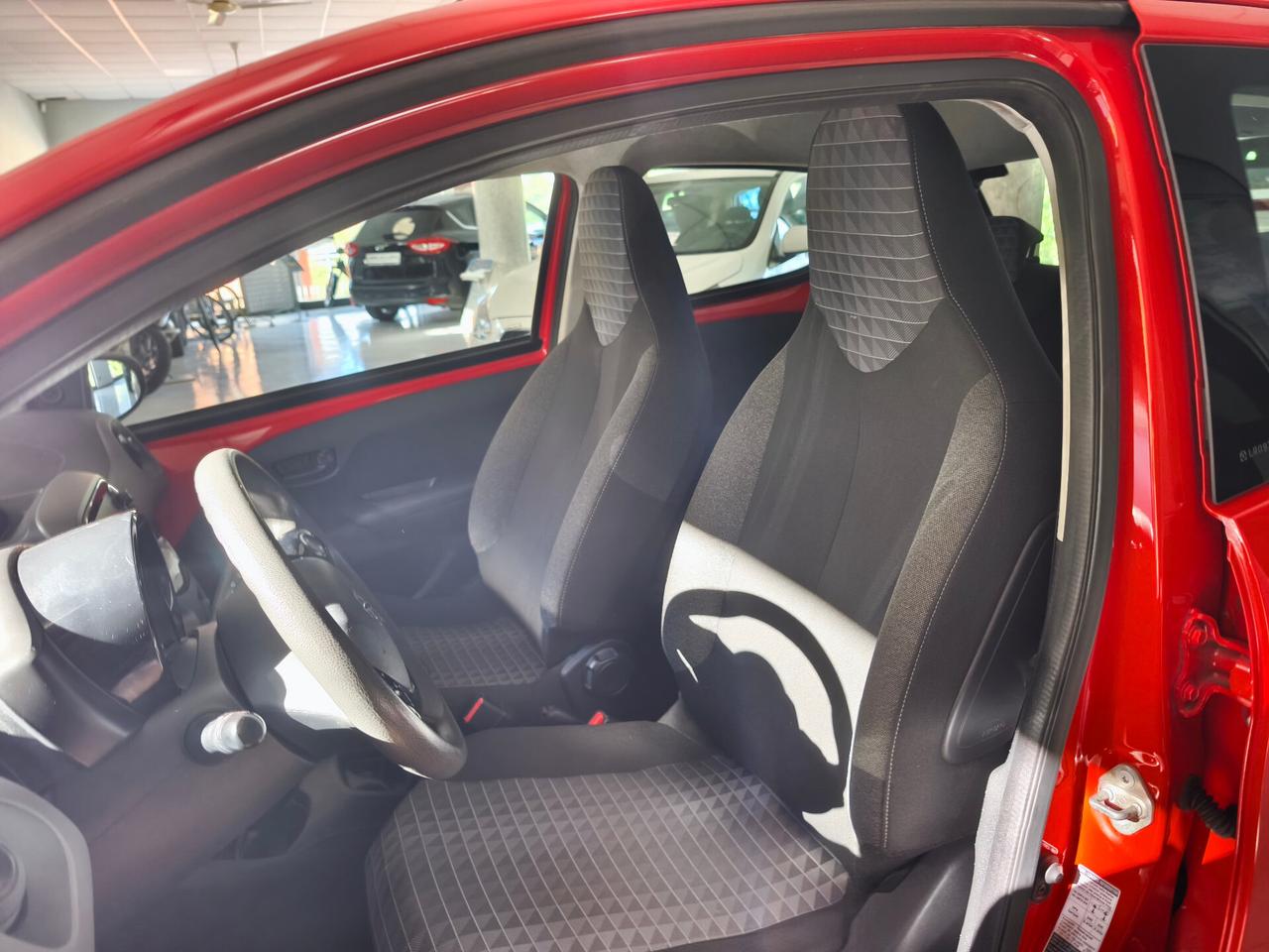 Peugeot 108 VTi 72 S&S 5 porte Active