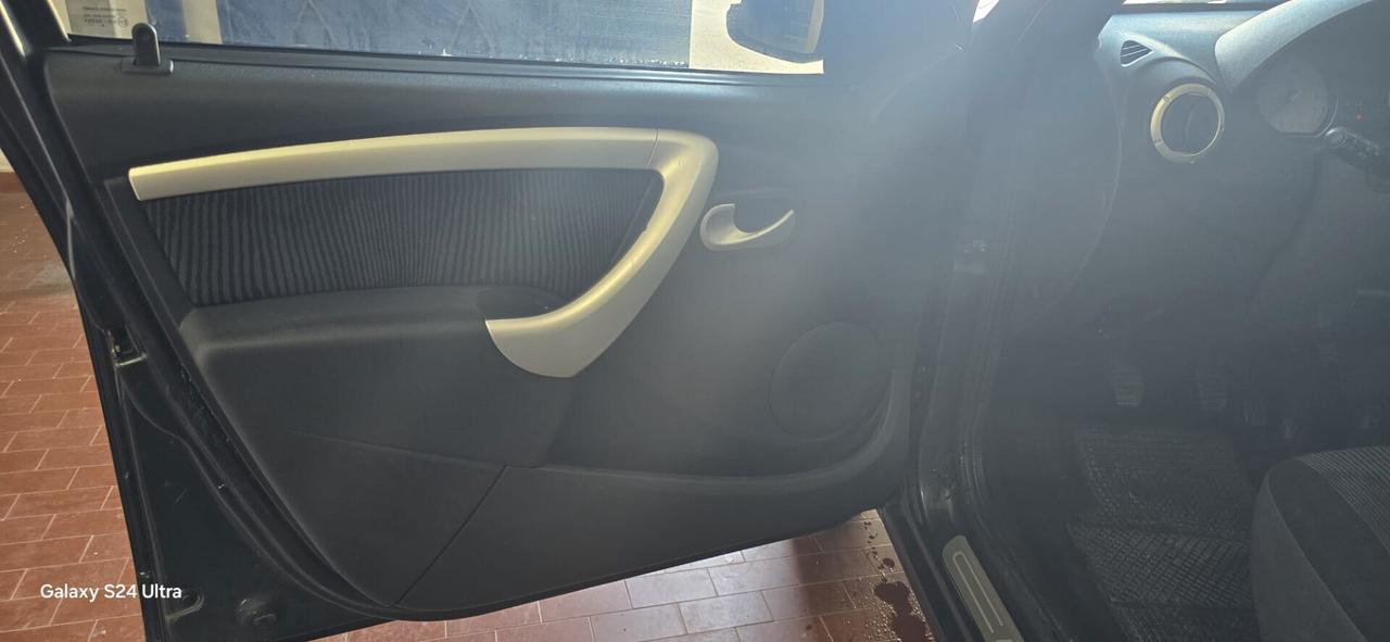 Dacia Sandero 1.4 8V GPL Lauréate