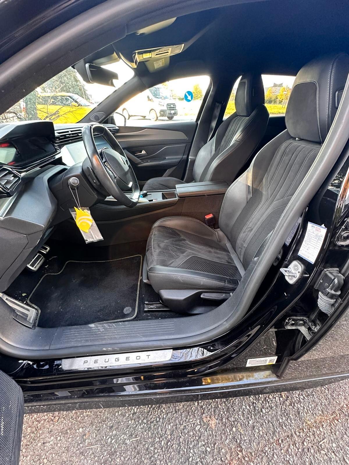 Peugeot 308 PureTech Turbo 130 S&S SW Allure