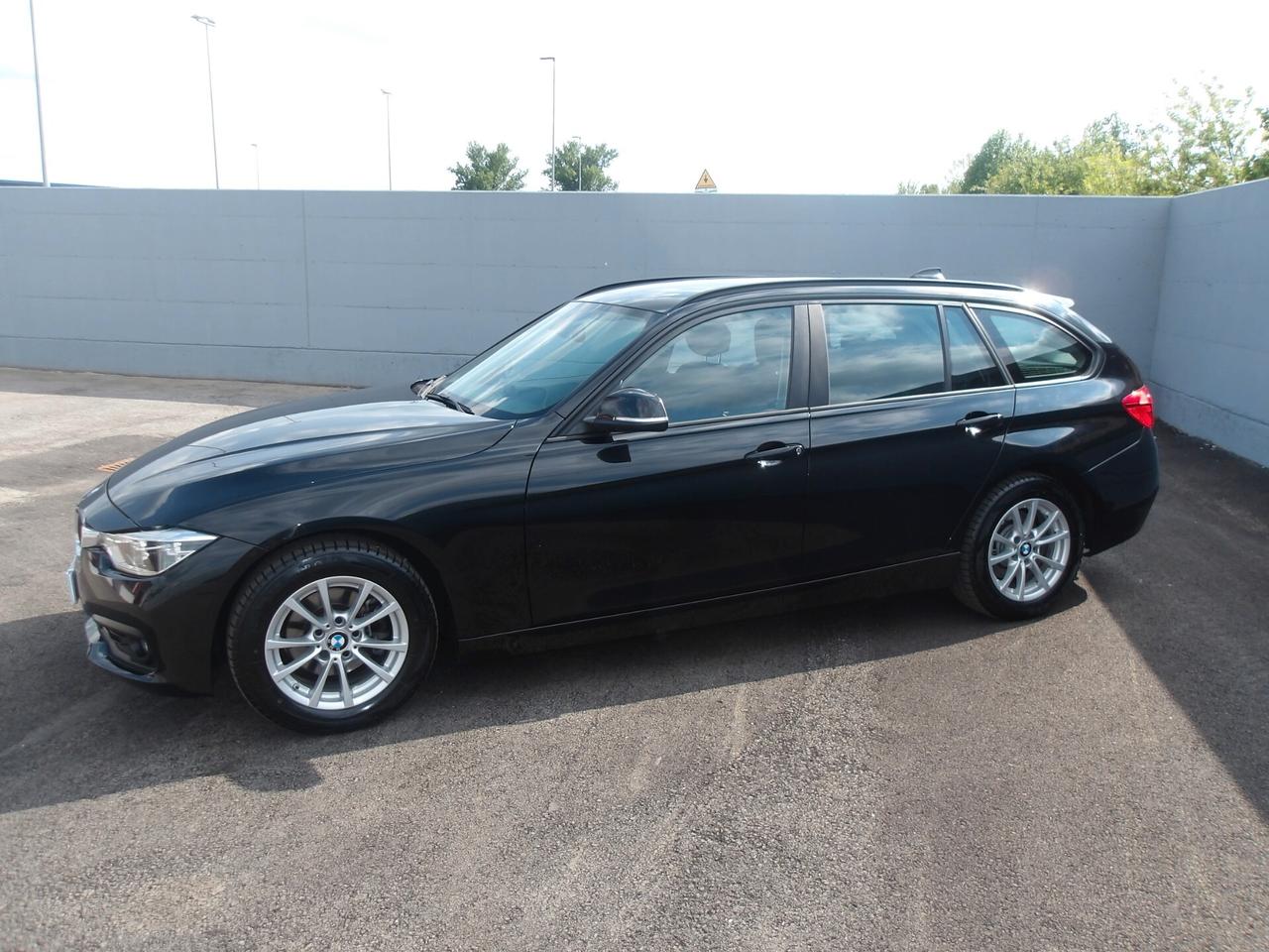 Bmw 318 318d Touring Business Advantage aut.