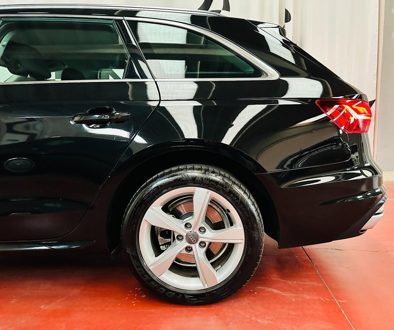 Audi A4 Avant 35 TDI MHEV 163 CV S tronic Business Advanced