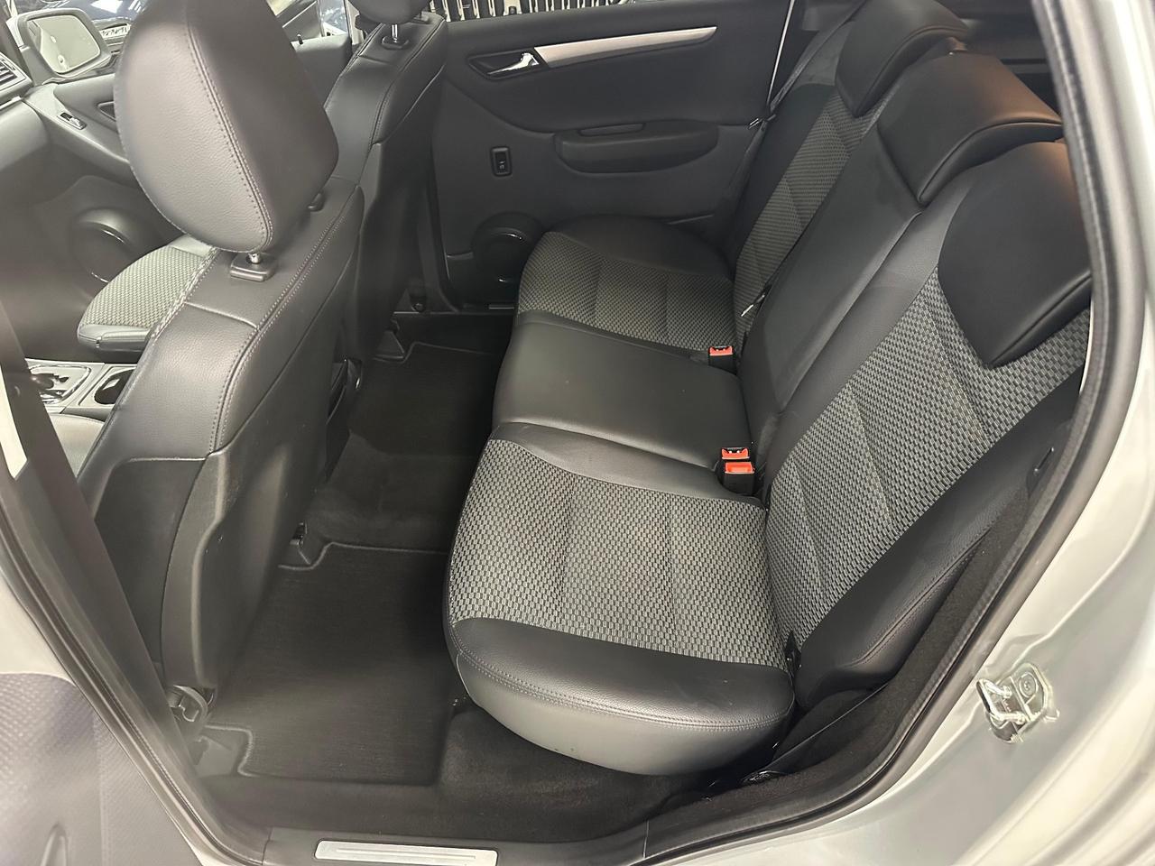 Mercedes-benz B 180 CDI Premium Auto