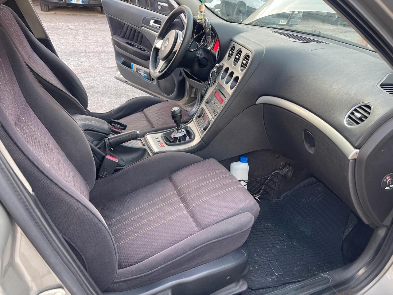 Alfa Romeo 159 1.9 JTDm 16V Exclusive
