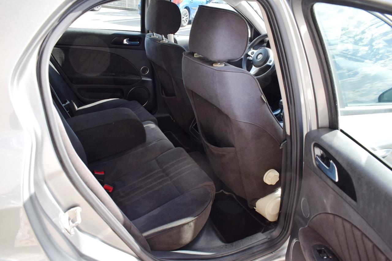 Alfa Romeo 159 1.9JTD-M 150cv Exclusive