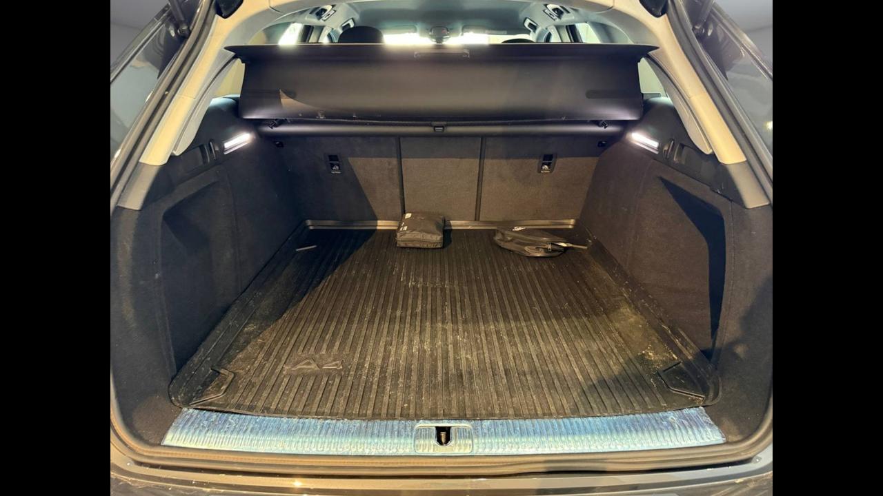 AUDI A4 V 2019 Allroad Quattro - A4 Allroad 40 2.0 tdi mhev quattro 204cv s-tronic